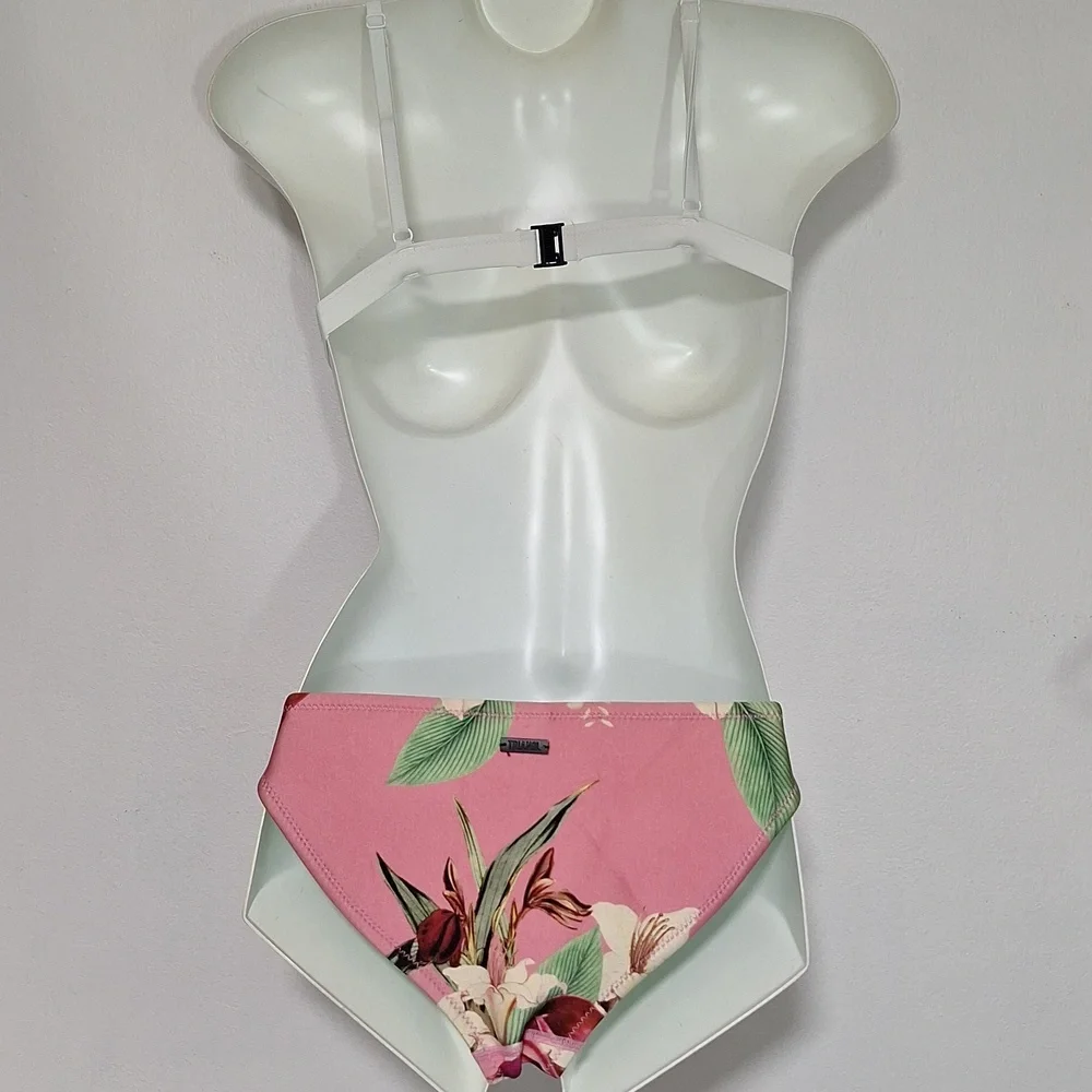 Triangl Swimwear White and Pink Bikini Swim Cinch Bag